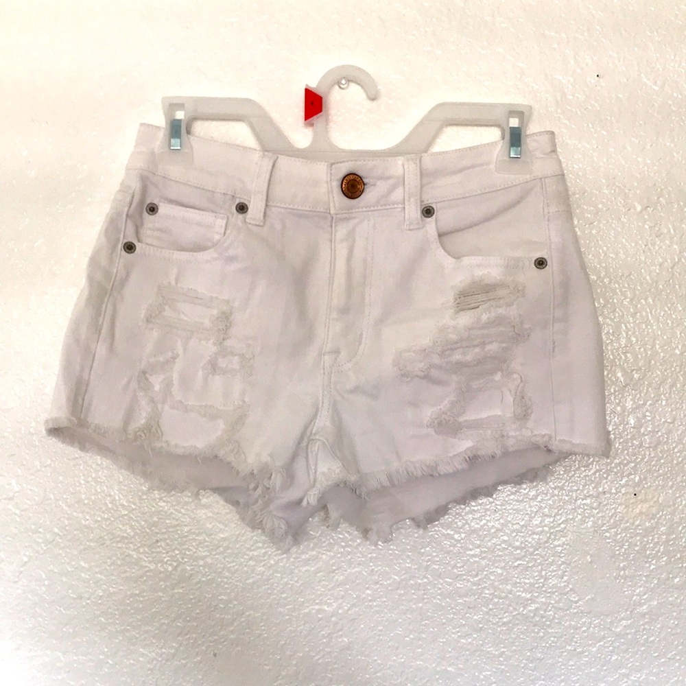White American Eagle Shorts